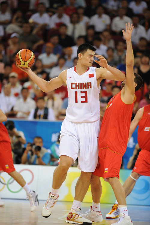 球探：班巴合同明夏到期，尤文、米兰、国米和罗马有意免签他（球探称班巴合同明夏到期，尤文、米兰、国米与罗马考虑零转会引进）