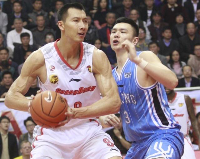 NBA球队战术解析：勇士防守新打法,（拆解NBA战术：勇士防守体系的全新思路）