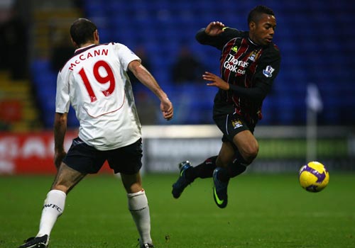 有奖金，“苏超”南京队征集2026赛季队徽、队歌、口号（“苏超”南京队启动2026赛季队徽、队歌、口号有奖征集）