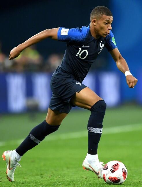 成都混团世界杯：国乒8-3击败韩国，十战全胜晋级决赛（成都混合团体世界杯：国乒8比3力克韩国，豪取十连胜挺进决赛）