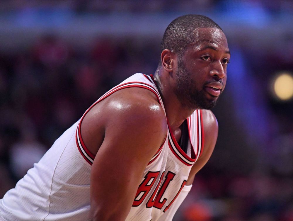 冠军收割机！梅西生涯48冠位居足坛历史头名，阿尔维斯第二（梅西48冠登顶足坛史上第一，阿尔维斯屈居第二）